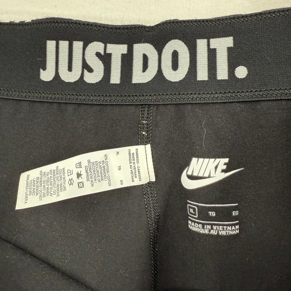 Nike Womens Leggings All Over Print Just Do It Black White XL AR3260 Leg A See - Picture 6 of 10